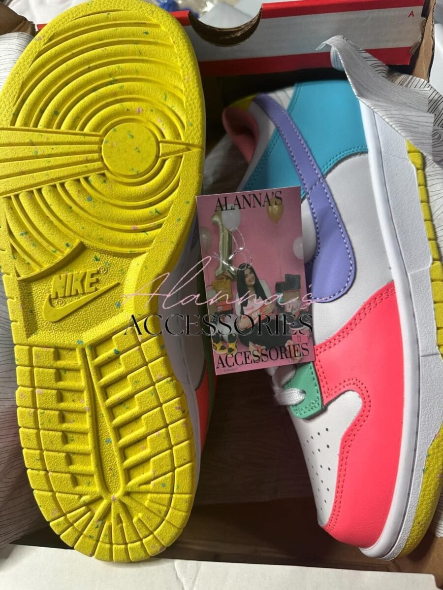 Dunk Low ‘Easter’ - Image 4