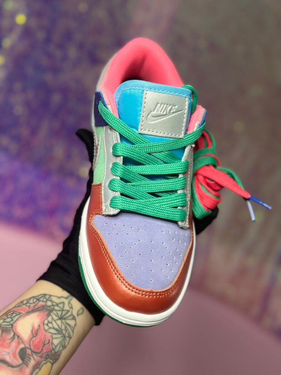 Dunk Low ‘Sunset Pulse’ - Image 2