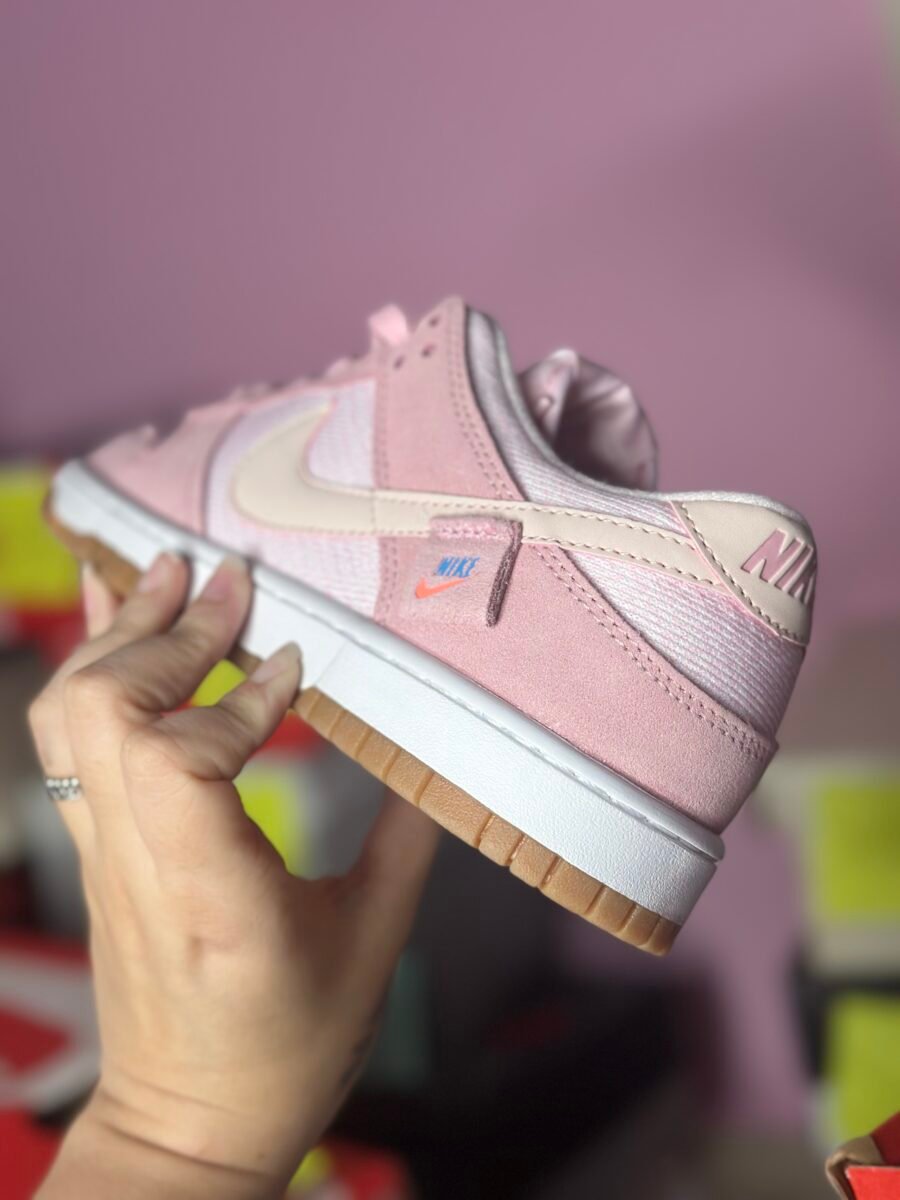 Dunk Low “Teddy Bear Light Soft Pink” - Image 3