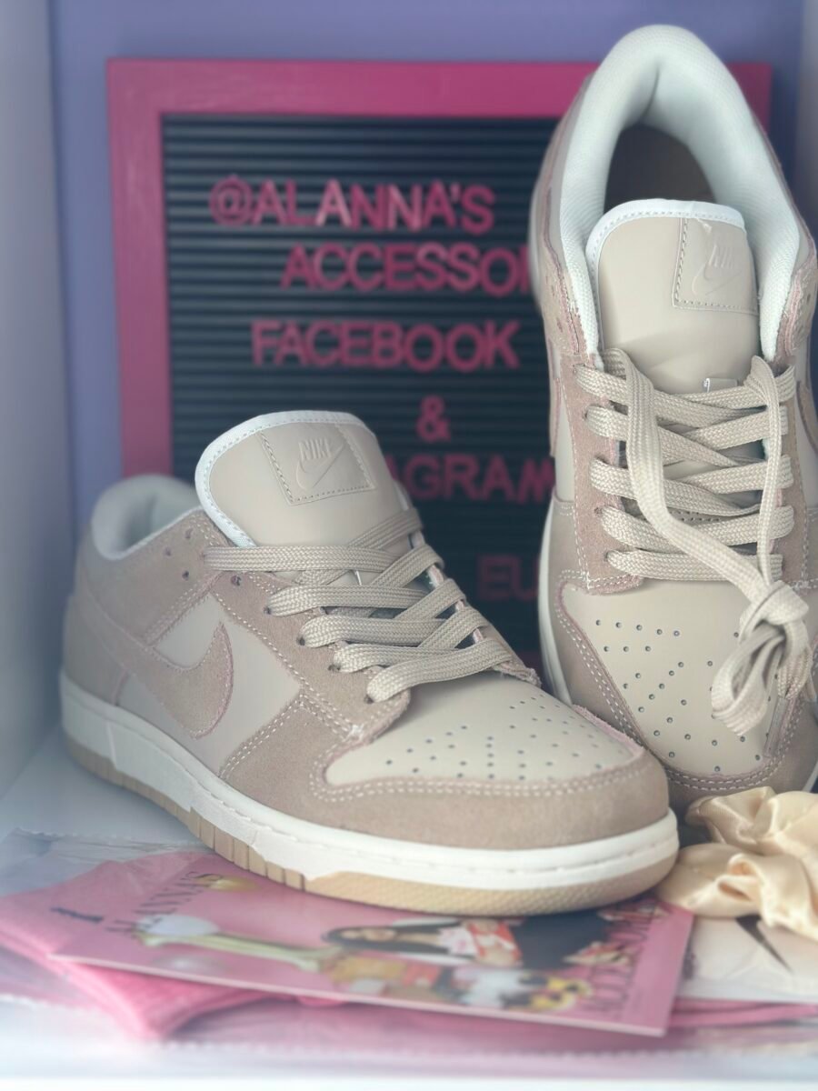 Dunk Low SE ‘Sandrift’