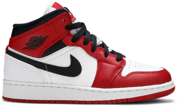 Air Jordan 1 Mid Chicago