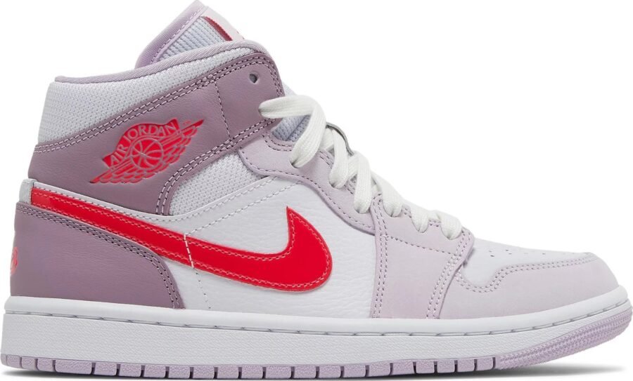Air Jordan 1 Mid 'Valentine's Day'
