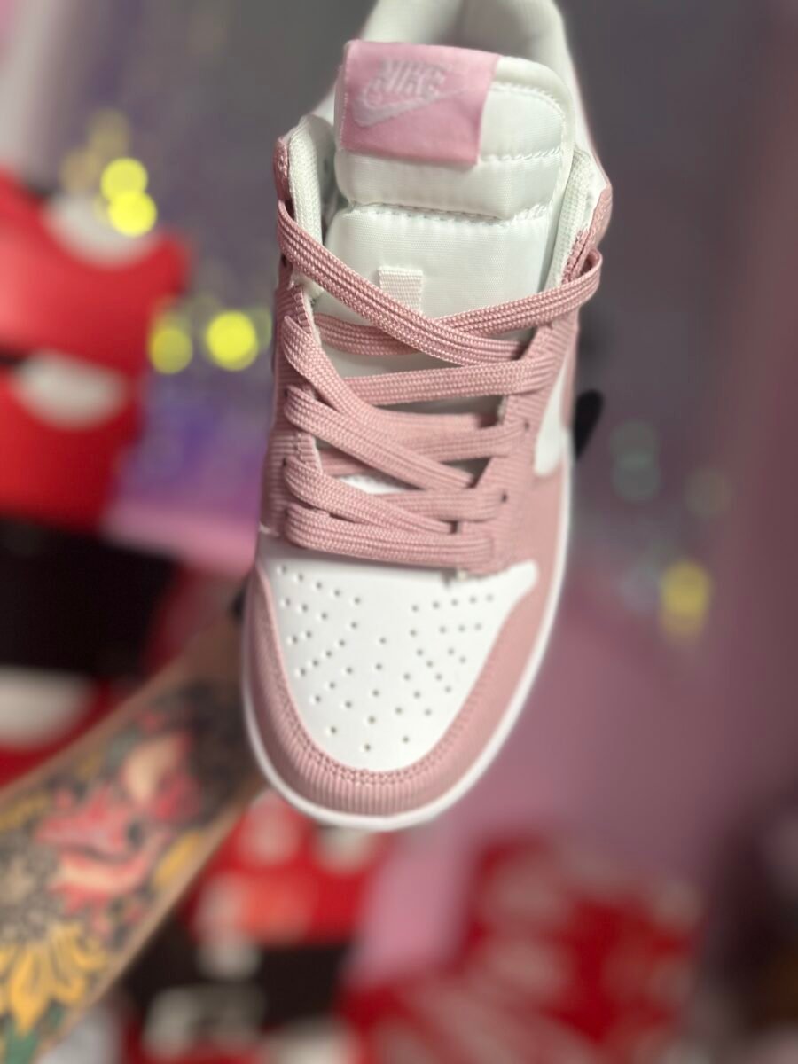 Dunk Low “Pink Corduroy” - Image 4