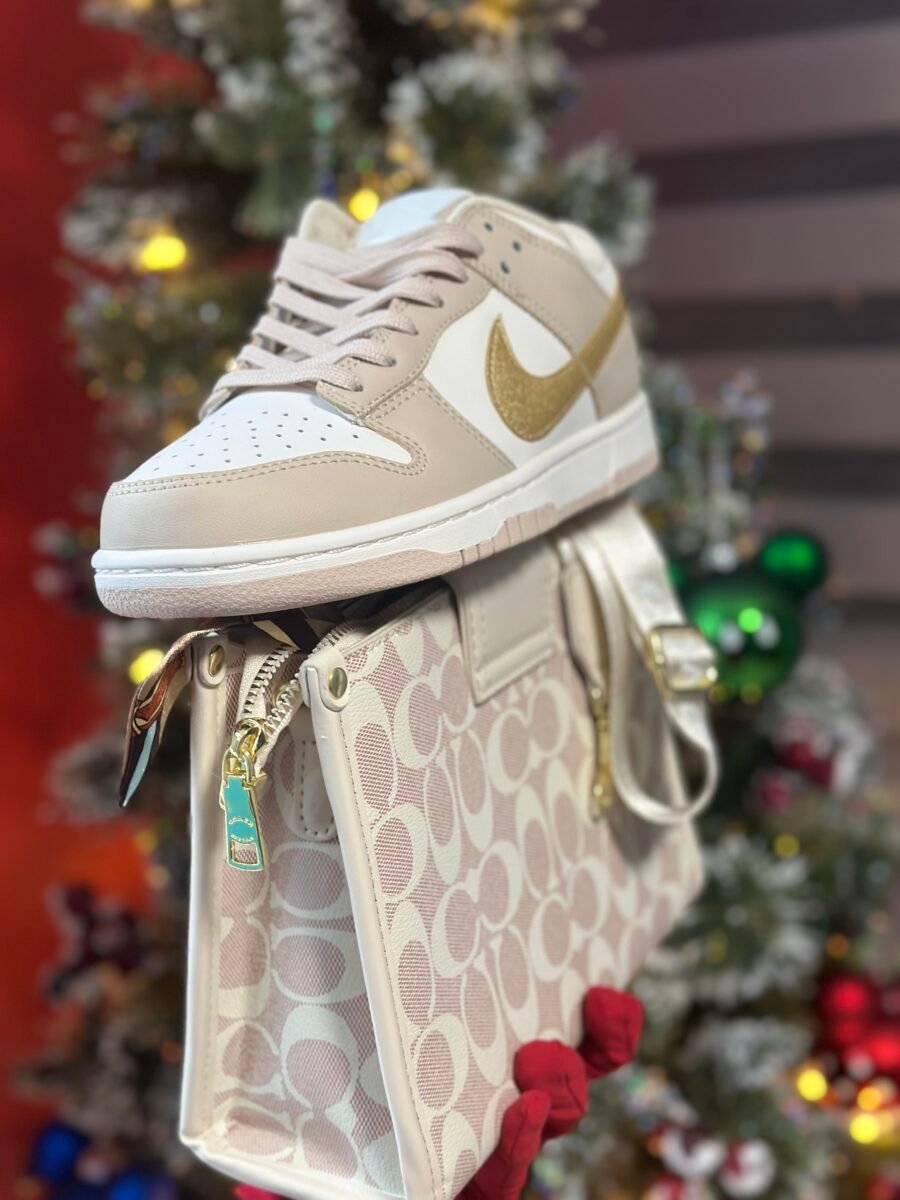 Dunk Low ‘Gold Swoosh’ - Image 2