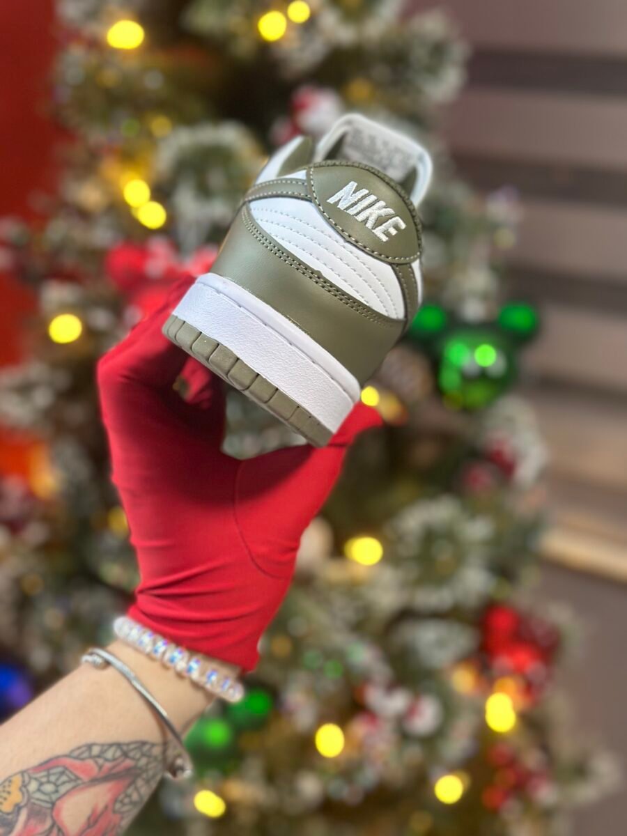 Dunk Low “Medium Olive” - Image 3