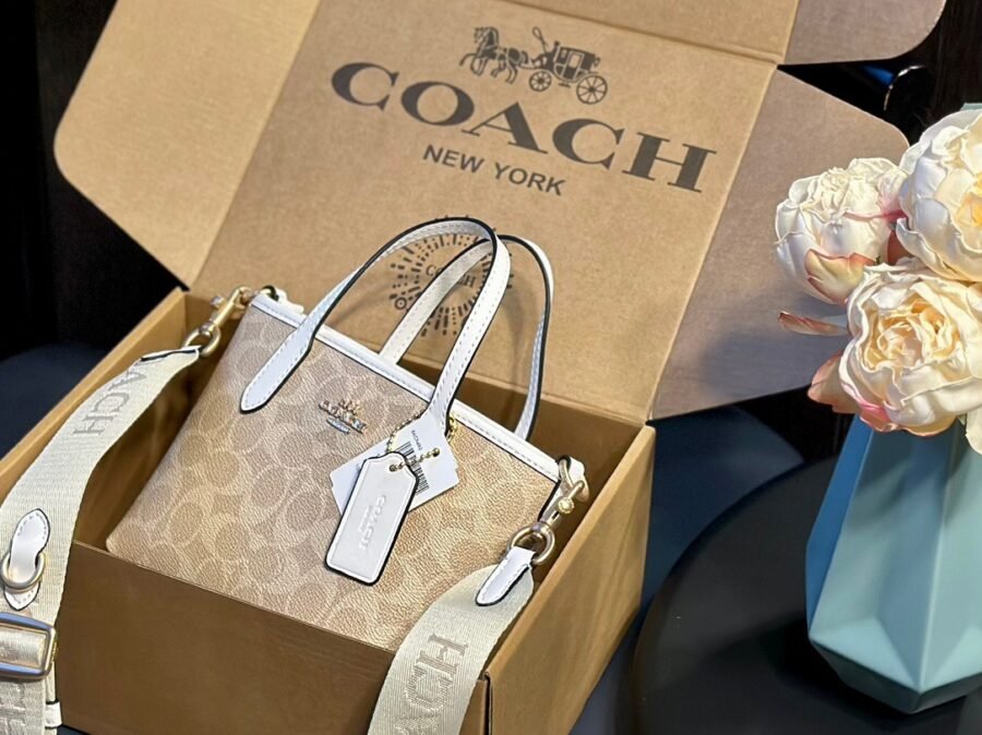 Coach