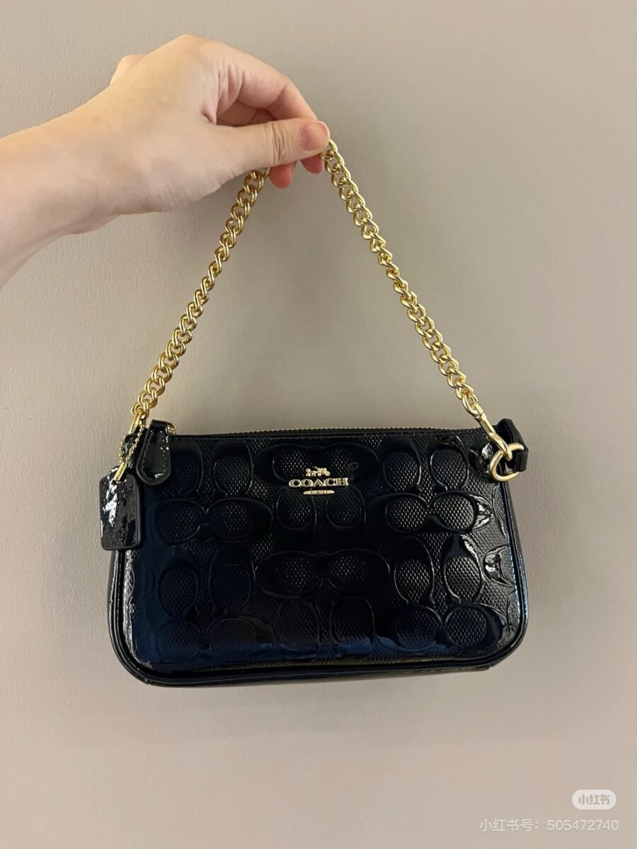 Coach - Image 3