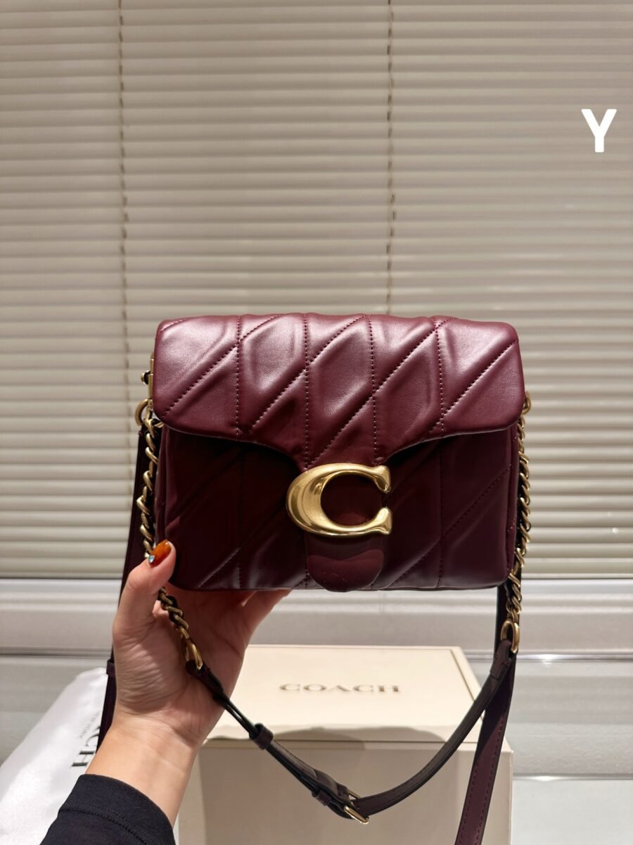 Coach - Image 3