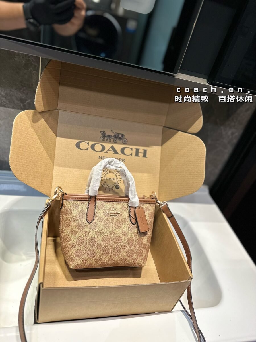 Coach - Image 2