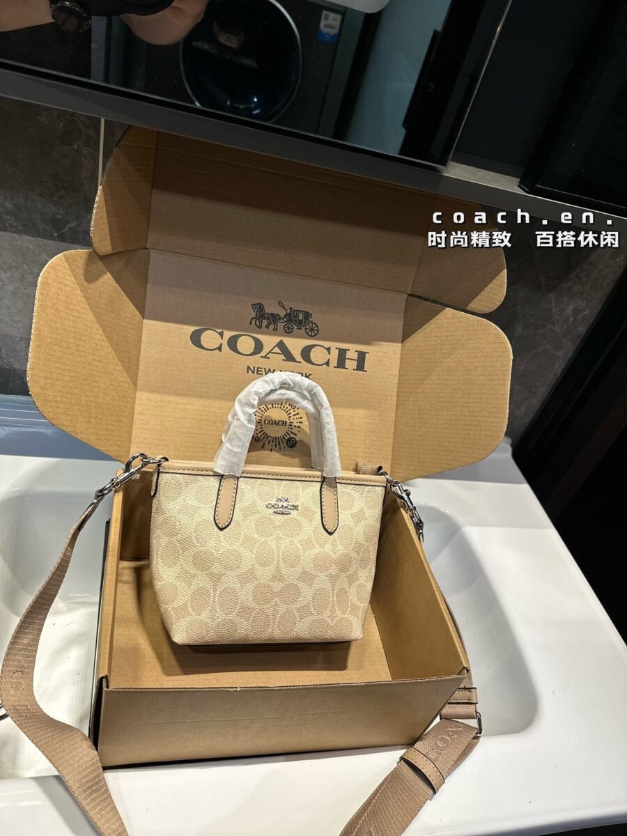 Coach - Image 5