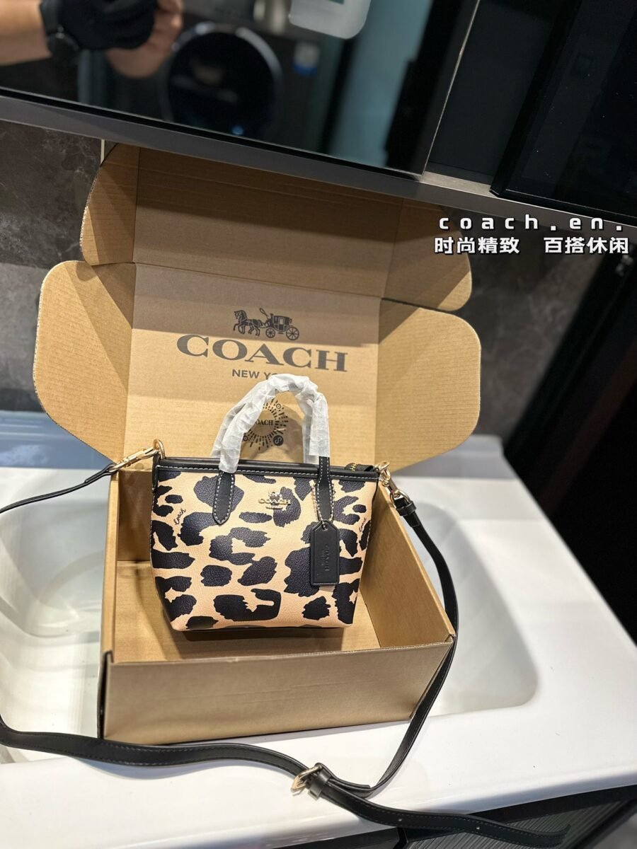 Coach - Image 7