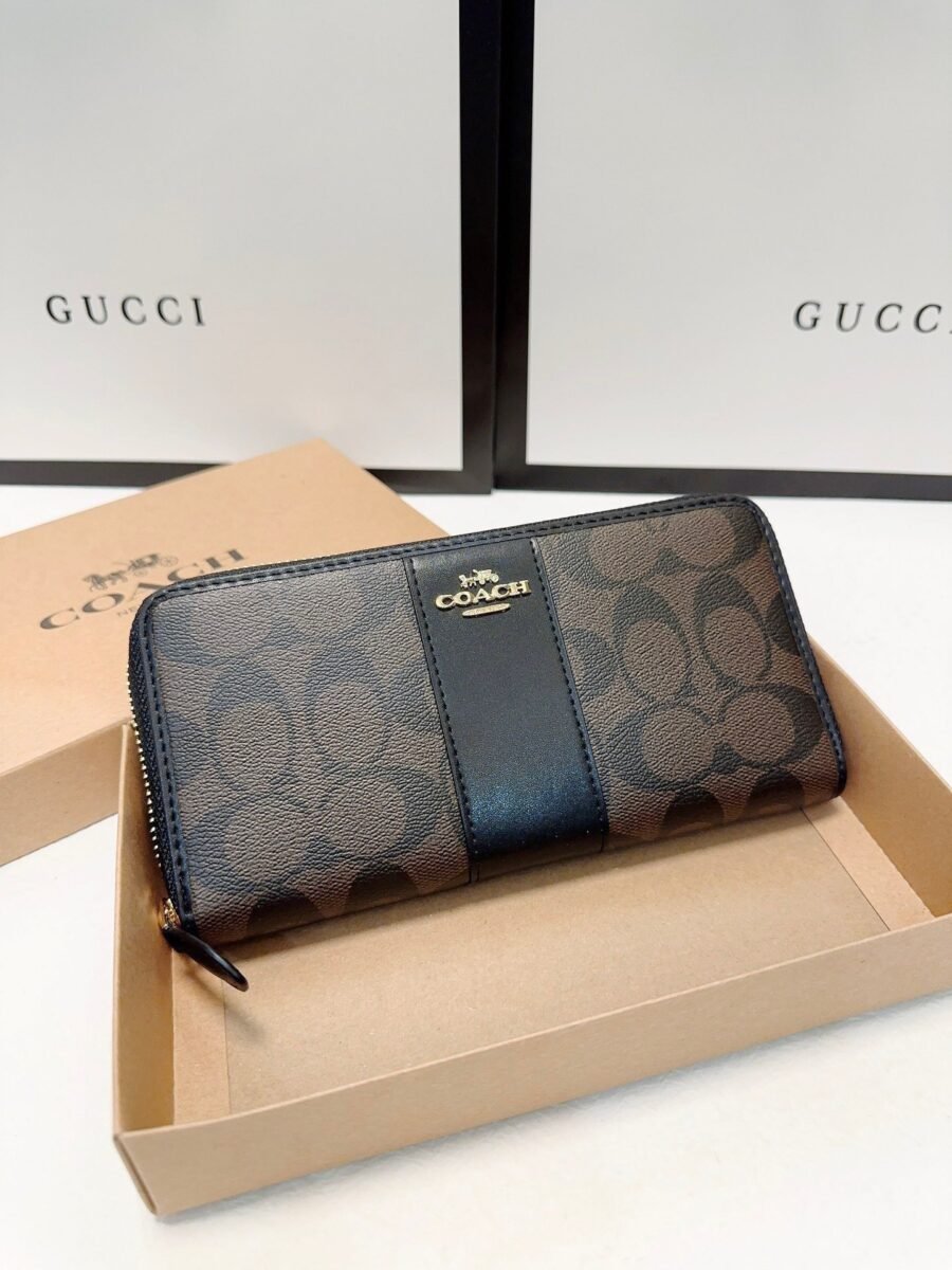 Coach - Image 3