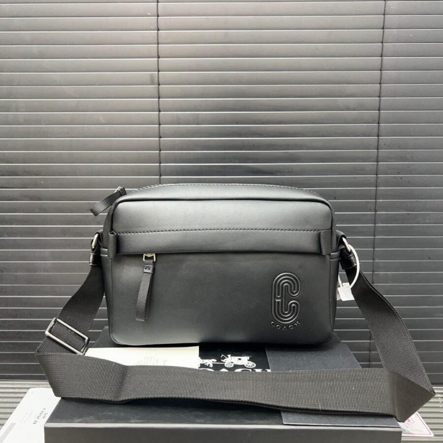 Coach - Image 3