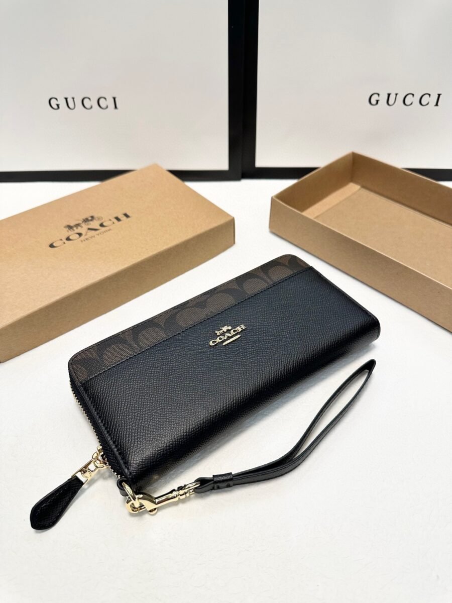 Coach - Image 4