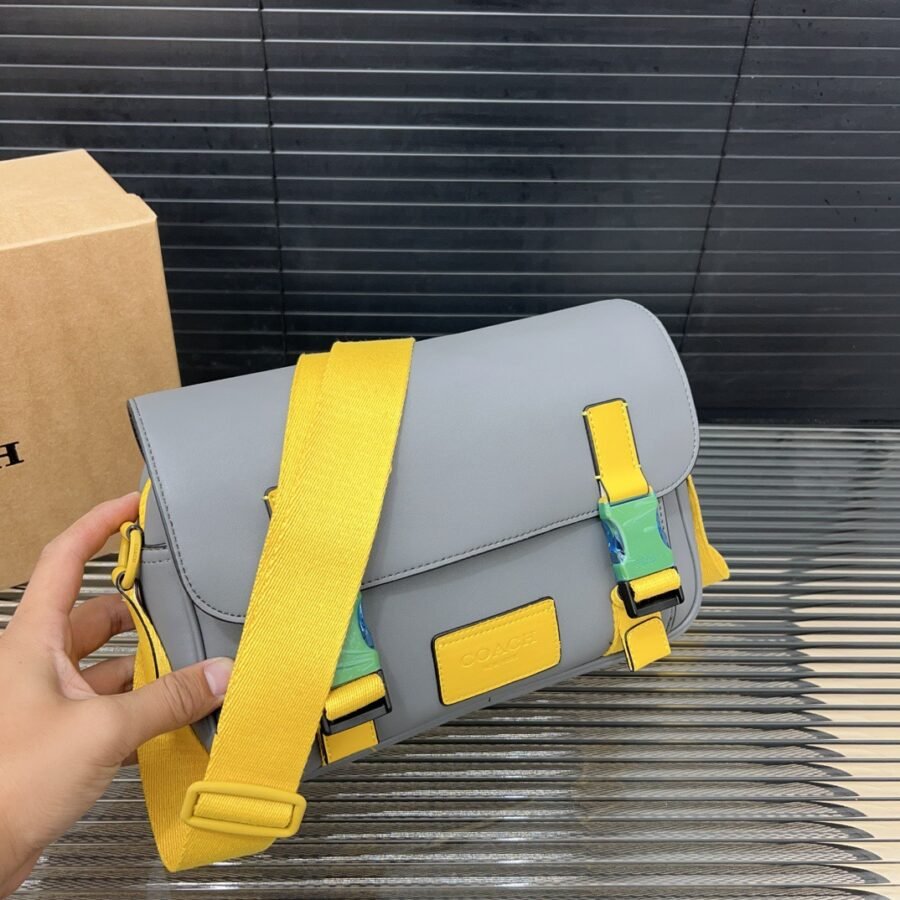 Coach - Image 2
