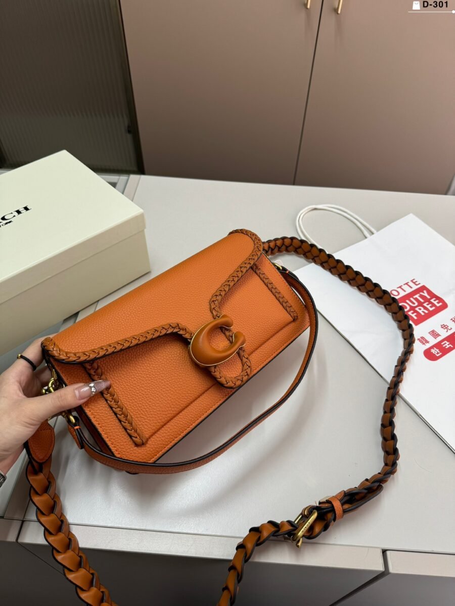 Coach - Image 5