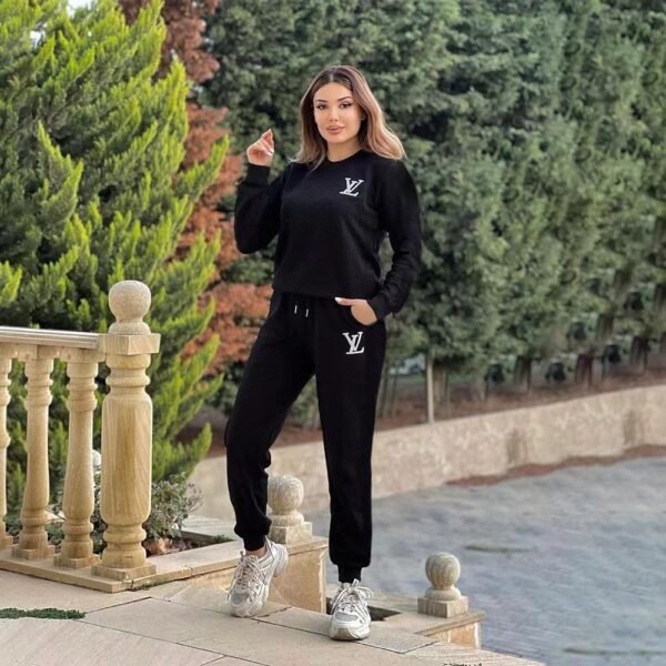 SET LV NEGRO MANGA LARGA