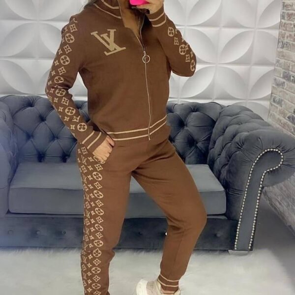 SET LV MARRÓN