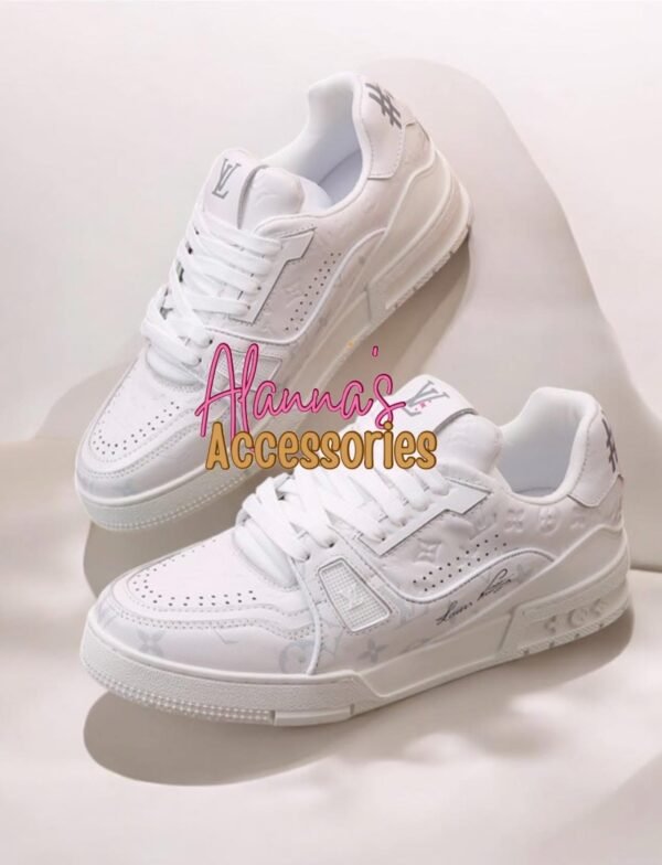 LV BLANCO🤍