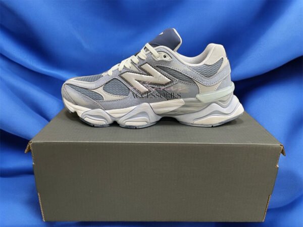 9060 'Moon Daze'