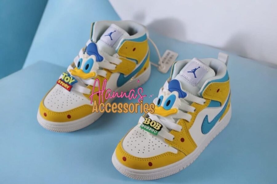 DUCK DONALD💛💙🤍