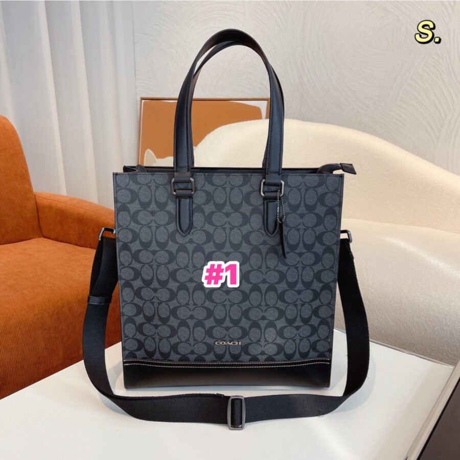Coach😍🫶🏻🖤