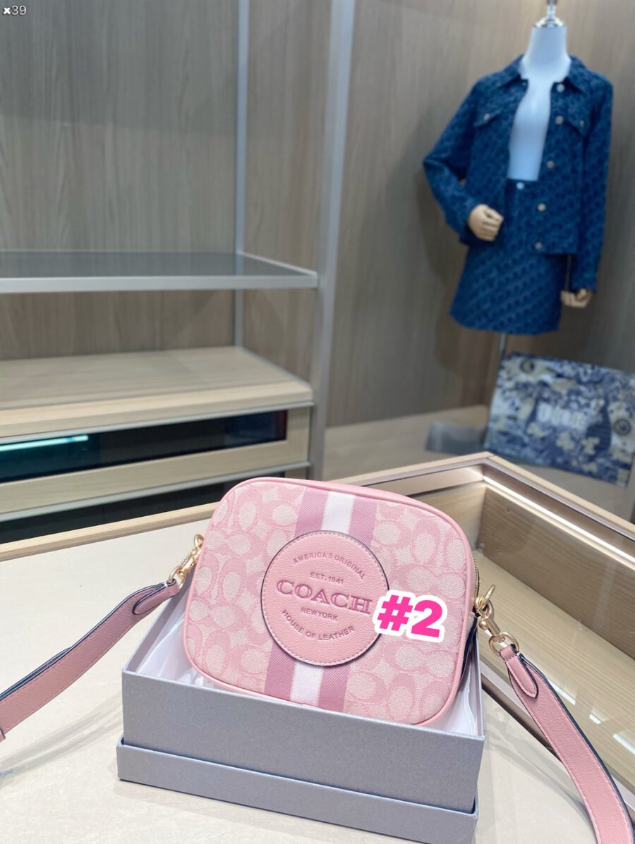 Coach 😍🛍️ - Image 2