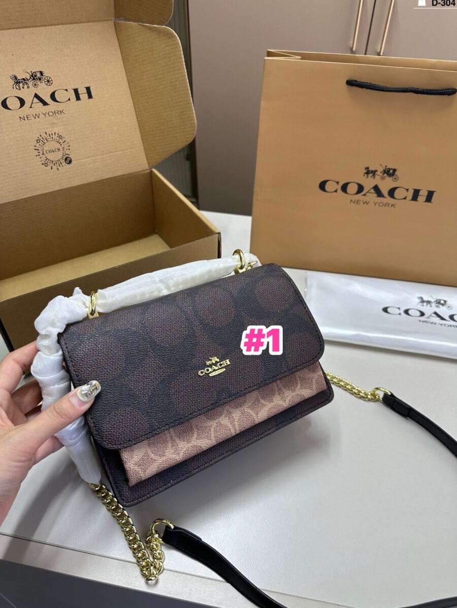 Coach🤍
