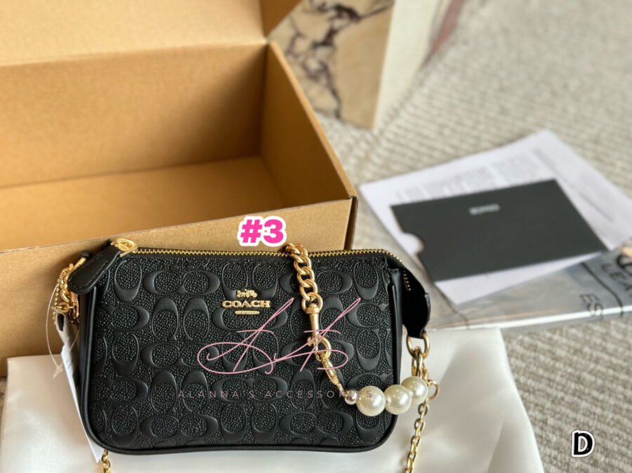 Coach 😍🤍 - Image 3