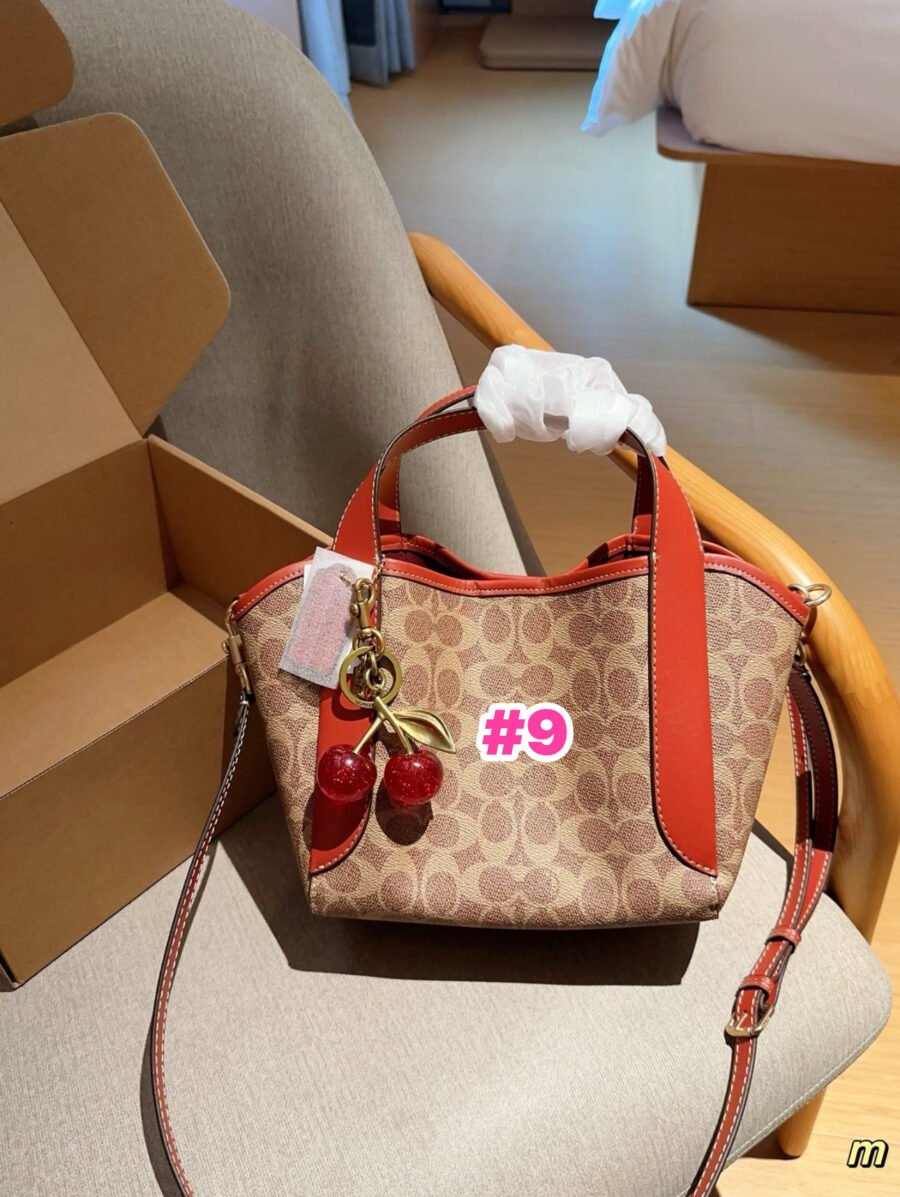 Coach🍒🫶🏻😍 - Image 9