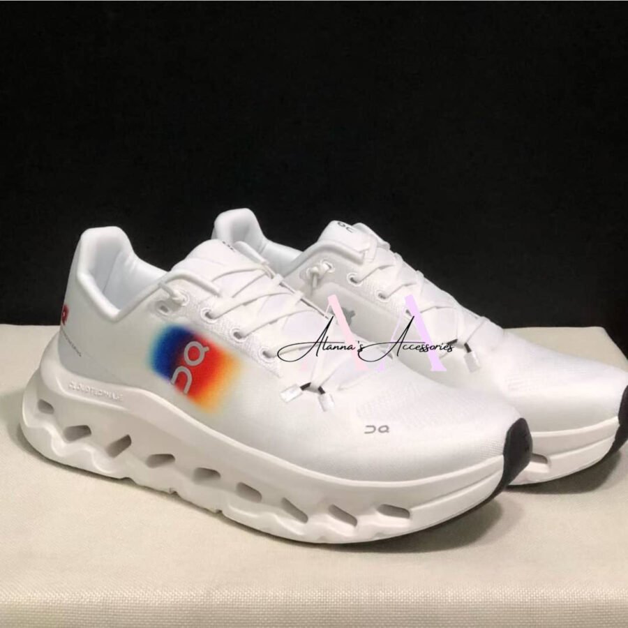 ON🤍🌈