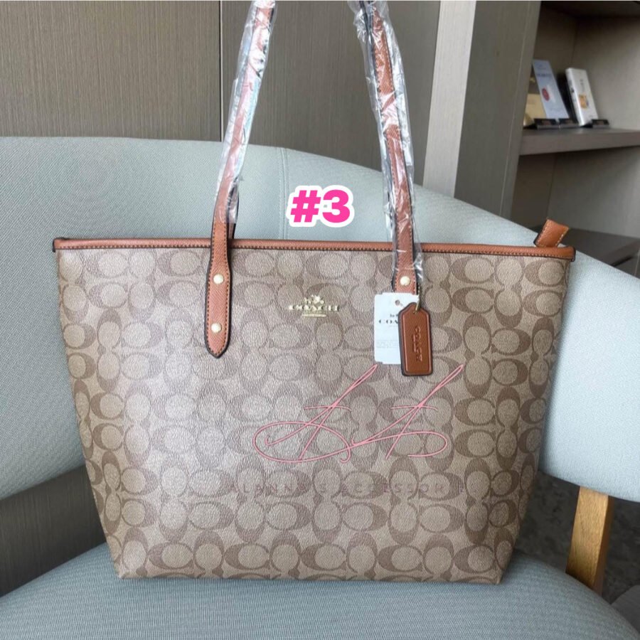 Coach🤍 - Image 3