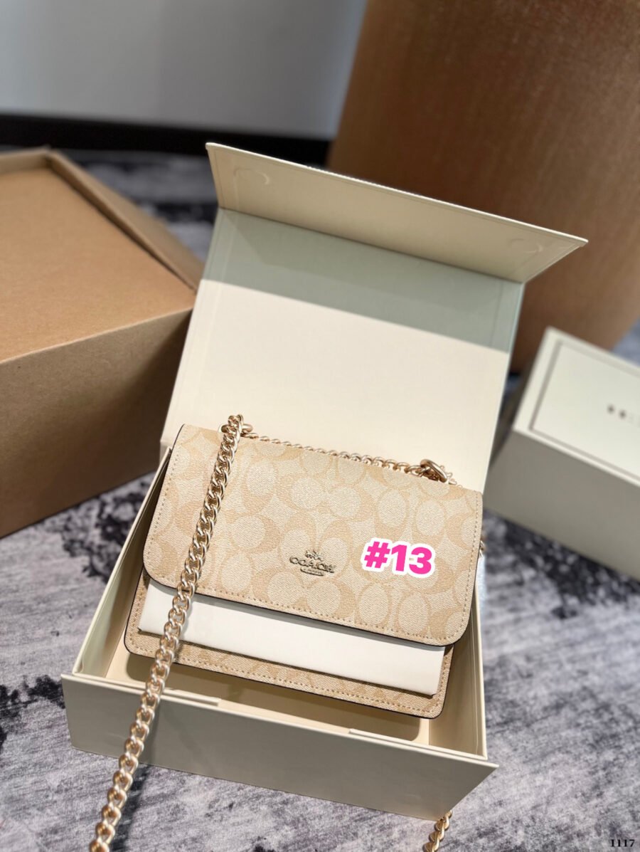 Coach 😍🫶🏻🩷 - Image 13