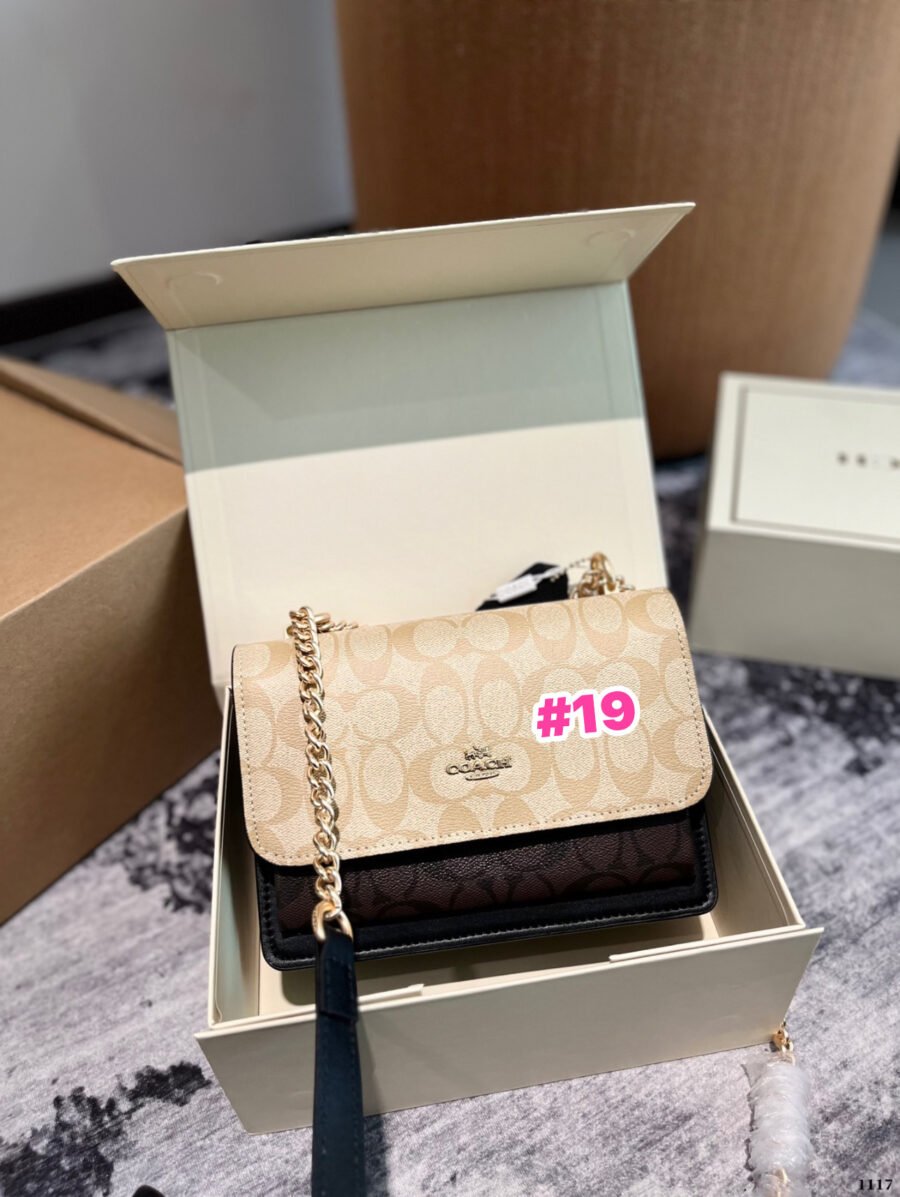 Coach 😍🫶🏻🩷 - Image 19
