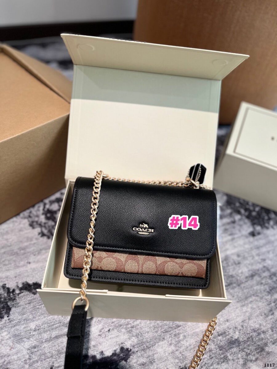 Coach 😍🫶🏻🩷 - Image 14