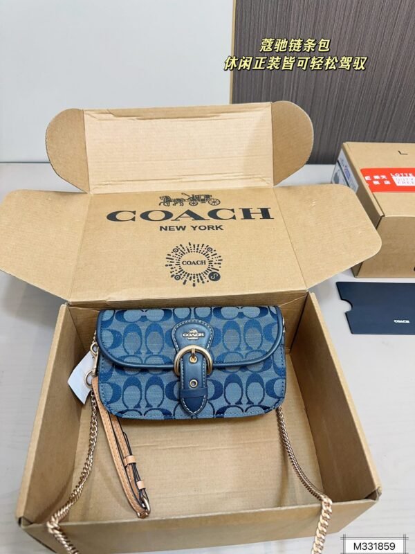 Coach💙