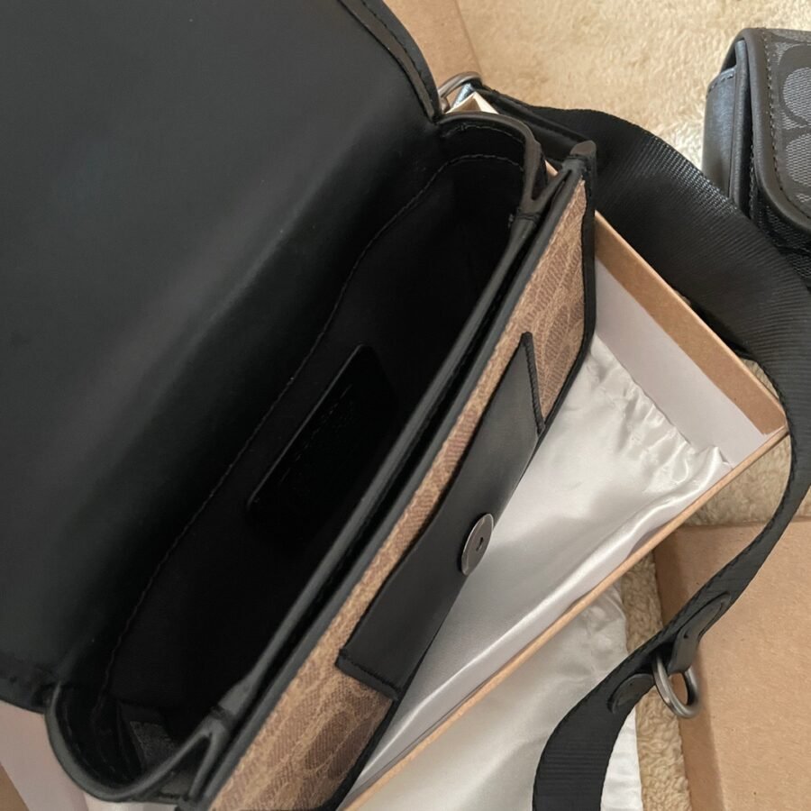 Coach - Image 3