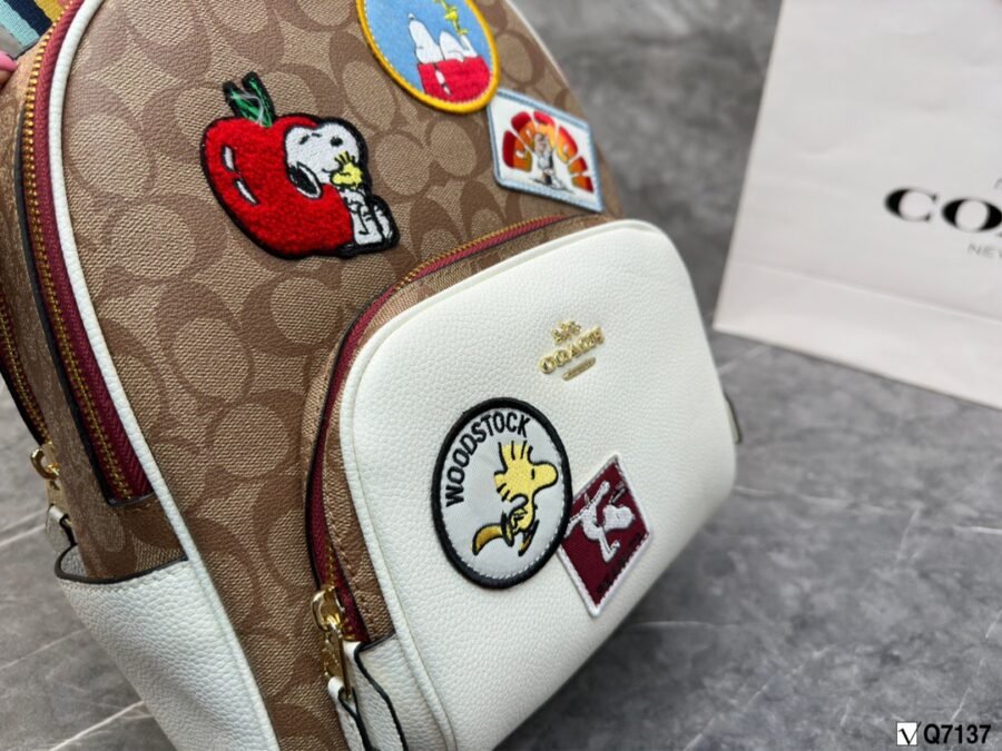 Coach - Image 3