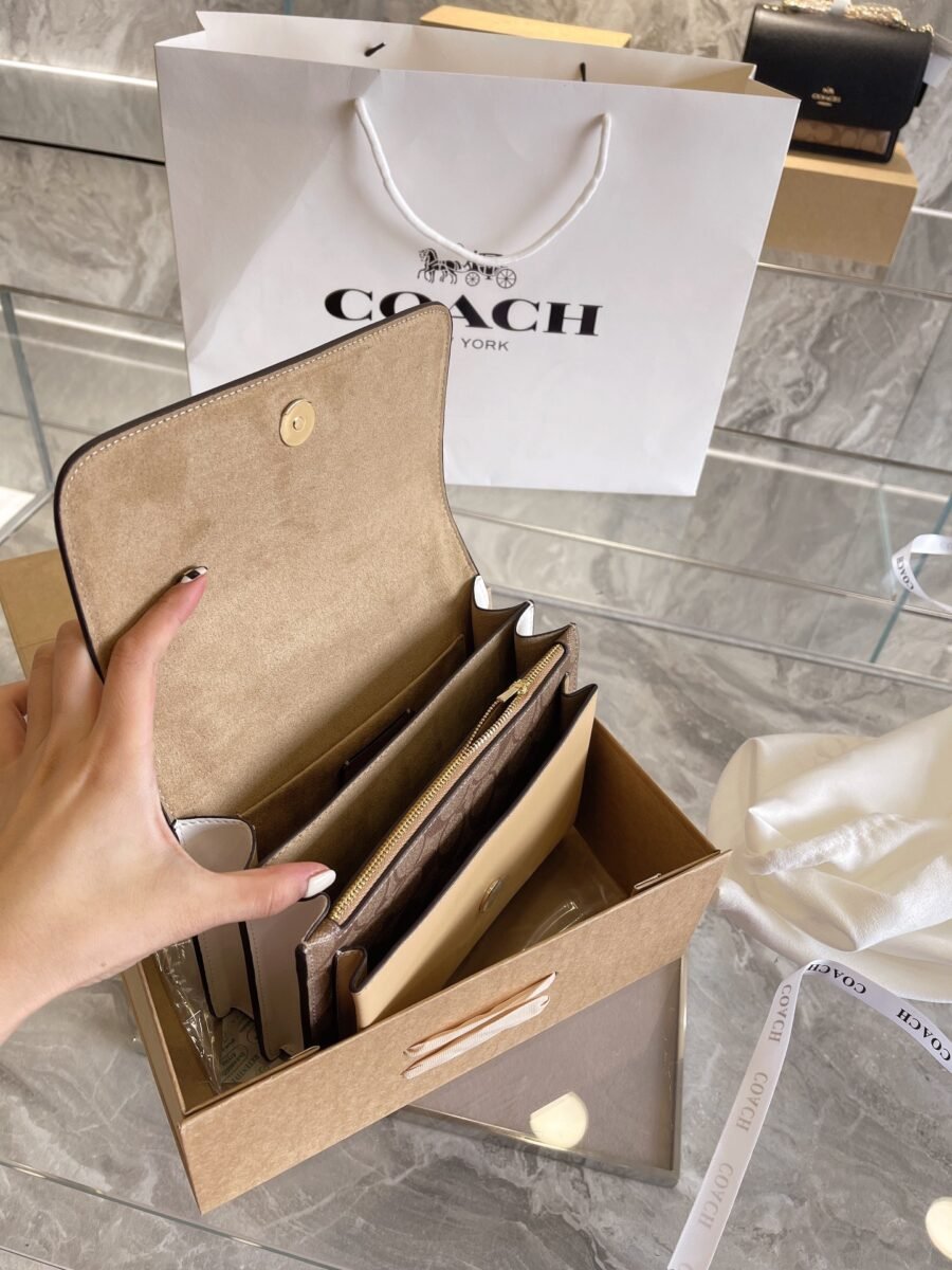 Coach - Image 2
