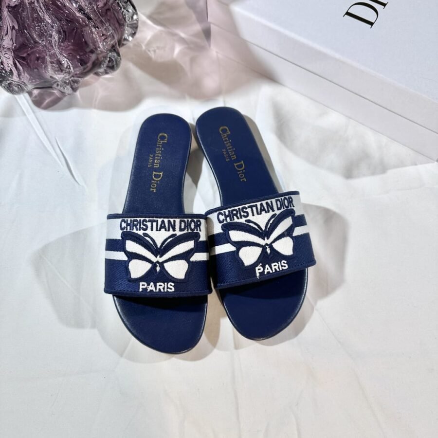 Dior💙