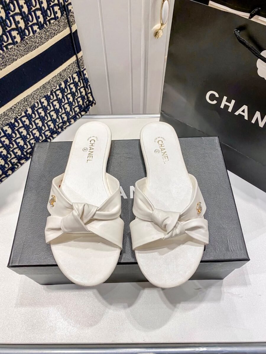 Chanel🤍