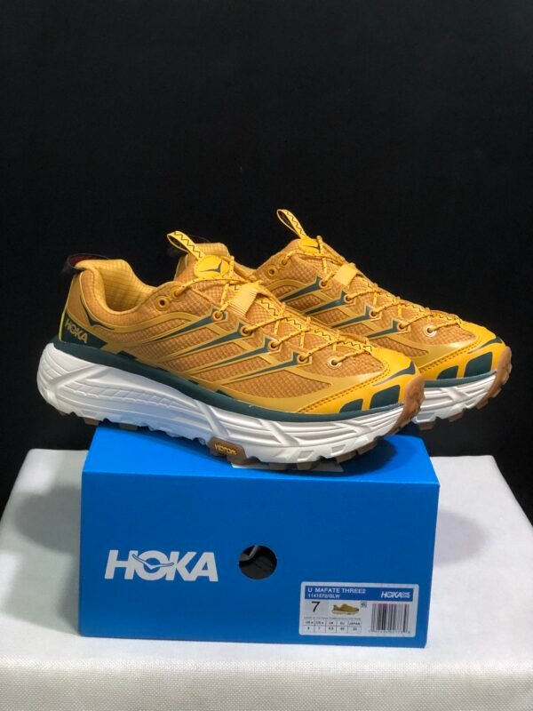 HOKA🧡💛