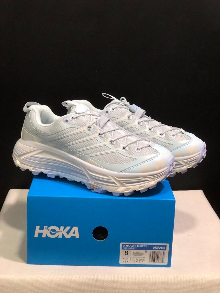 HOKA🤍