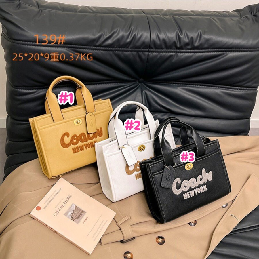 Coach🛍️