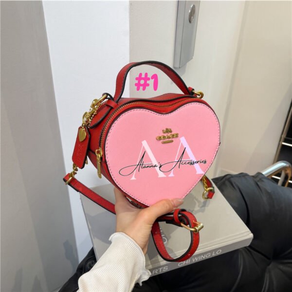 Coach corazón 🛍️