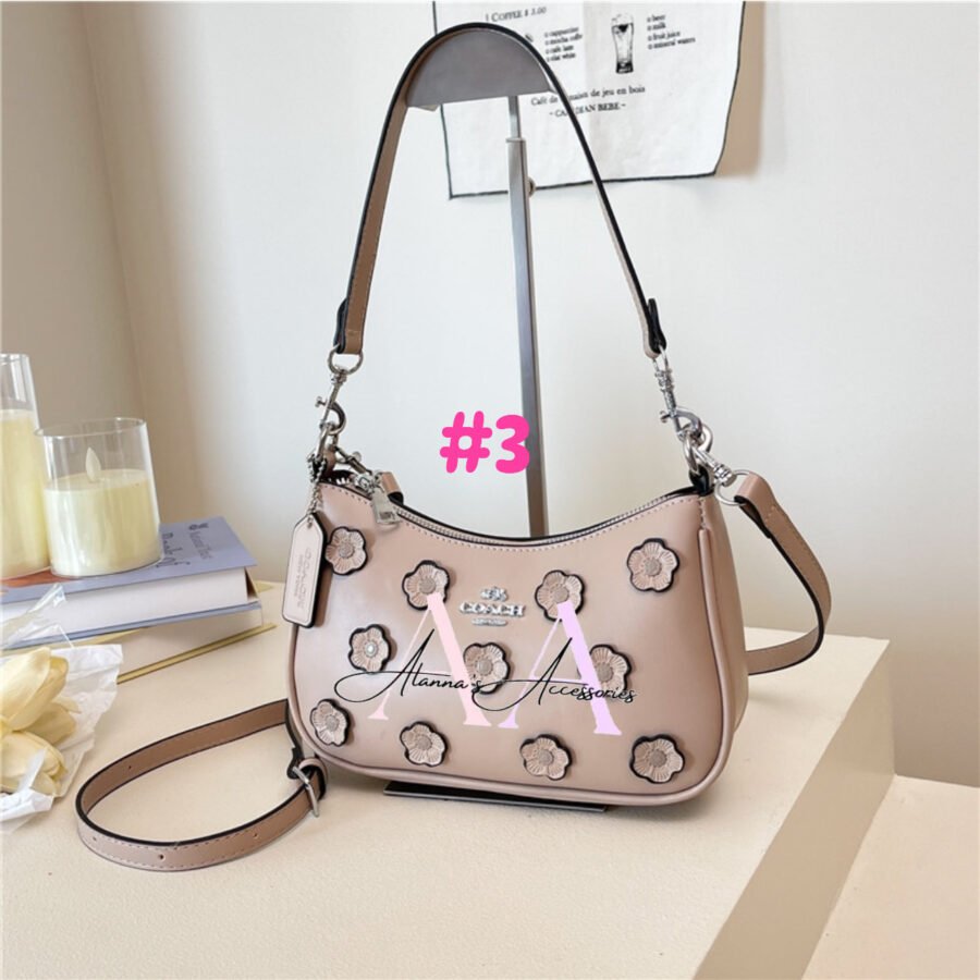 Coach🌸 - Image 3