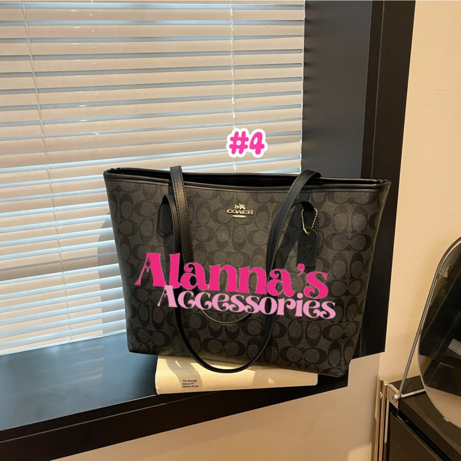 Coach 😍🩷🛍️ - Image 4