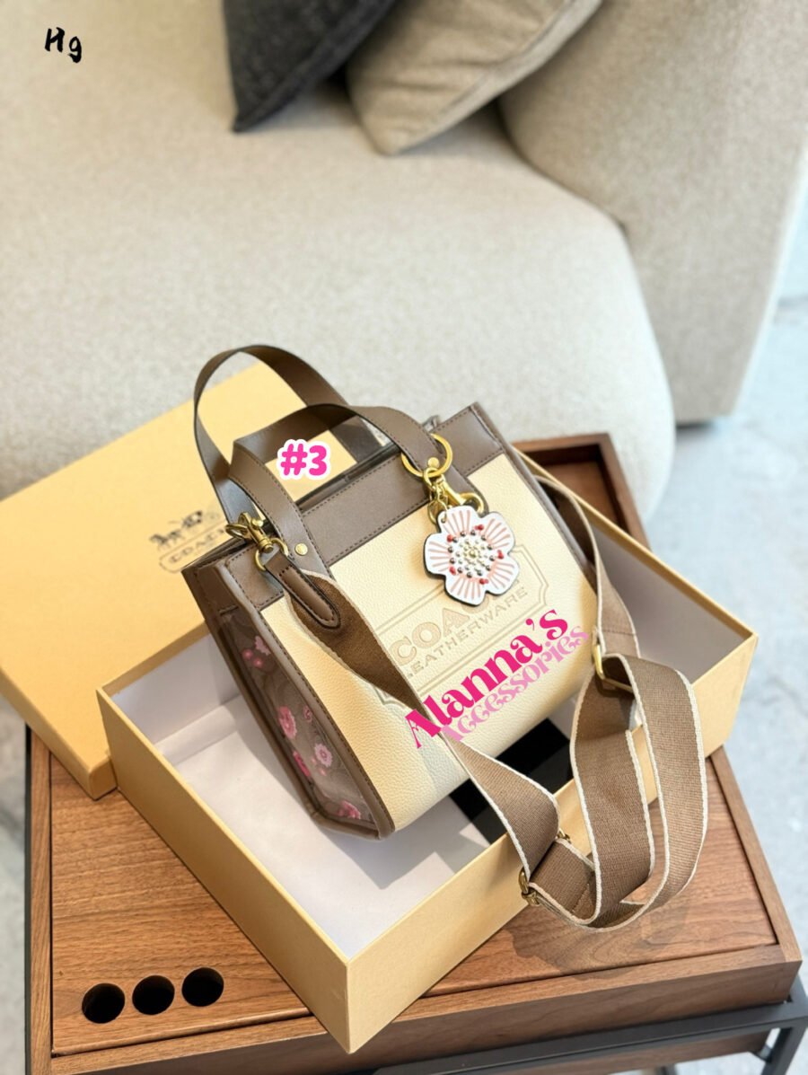 Coach 😍✨ - Image 3