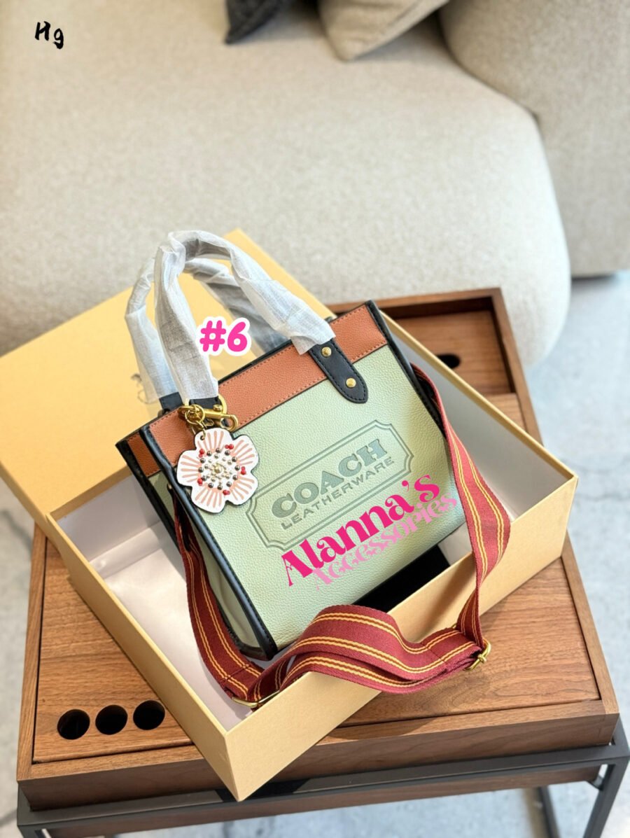 Coach 😍✨ - Image 6