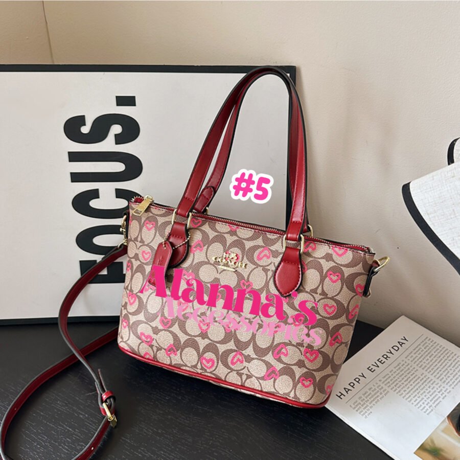 Coach 😍🩷 - Image 5